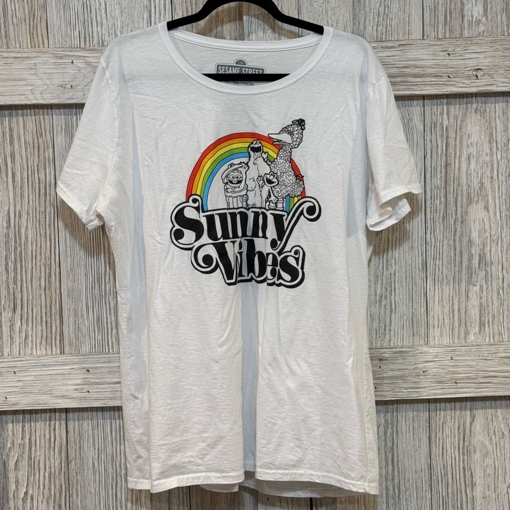 Sesame Street White Graphic Tee sz XXL (19)
